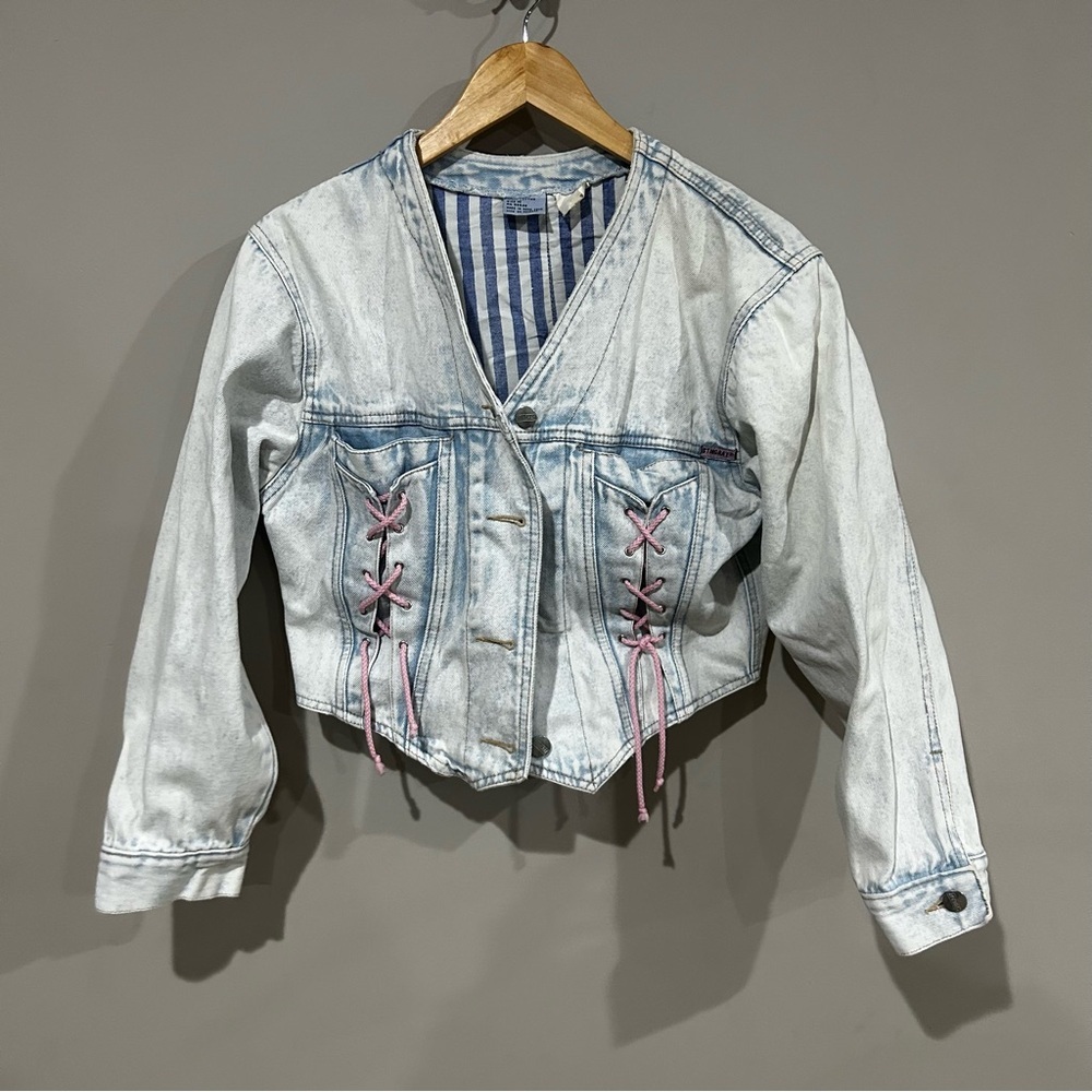 Vintage 80s/90s Cropped Denim Jacket – Lace-Up Front, Made in Hong Kong (Size M)